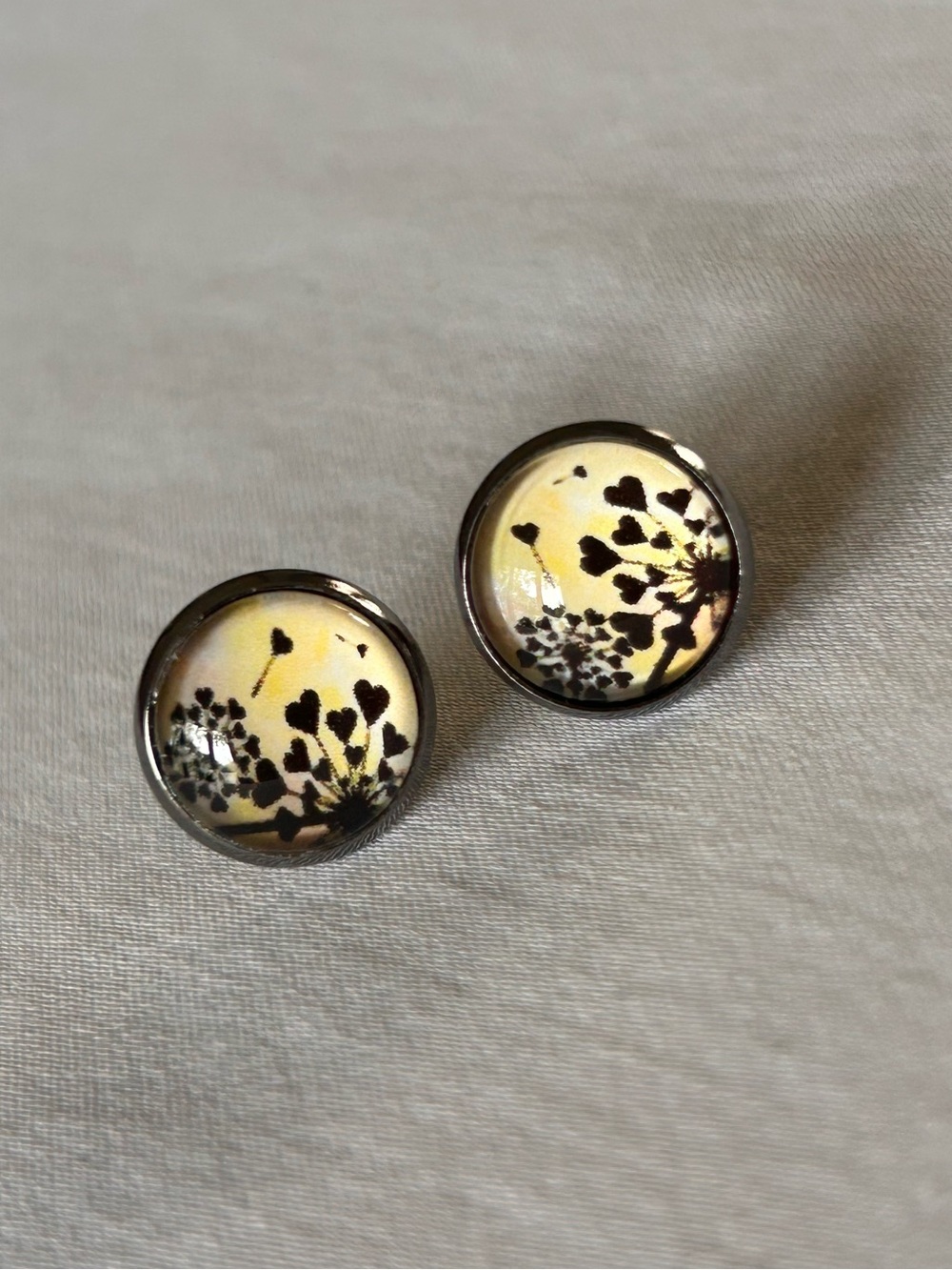 Floral Silhouette Glass Cabochon Round Stud Earrings